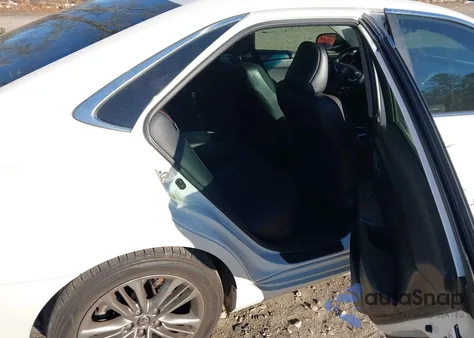 2016 Toyota Camry Se z USA, uszkodzony, nr VIN 4T1BF1FK6GU142437